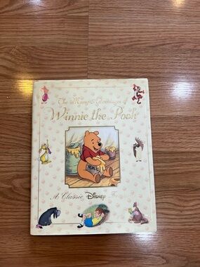 Winnie the Pooh Hardcover Storybook - Cream Cover